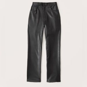 Curve Love Vegan Leather 90s Straight Pant